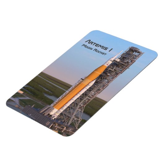 Artemis One Moon Rocket op pad Magneet (Linkerzijde)