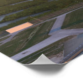 Artemis One Moon Rocket op pad Poster (Hoek)