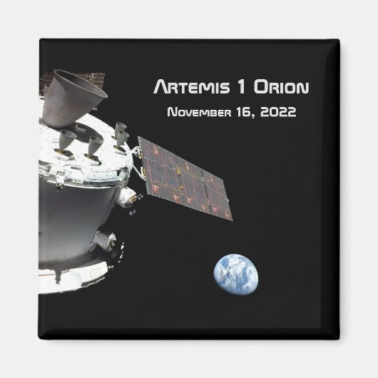 Artemis Orion Spacecraft Blue Marble Button Magneet (Voorkant)