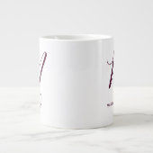 Artfull Monogrammed Burgundy Letter M White Extra Grote Beker (Voorkant)