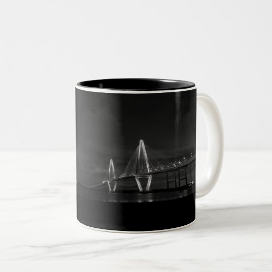 Arthur Ravenel Night Pano Grayscale Coffee Mok (Voorkant rechts)