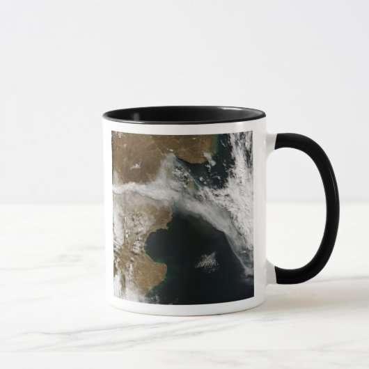 Ash plume van de uitbarsting van Chaiten vulcano,  Mok (Rechts)