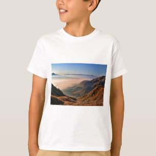Aso Kumamoto Japan Somma Zee Van Wolken T-shirt