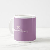 Assez dans la tasse pourpre de carlin (Devant gauche)