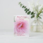 Assez dans les cartes de visite roses (Debout devant)