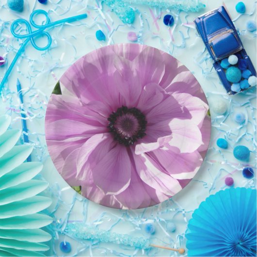 Assiette de fête en papier à motif de fleurs rose (Fête)