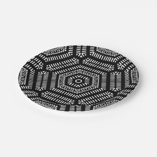 Assiette en papier Mudcloth moderne noir et blanc (Angle)