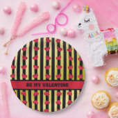 Assiette en papier rayée pour la Saint-Valentin (Fête)