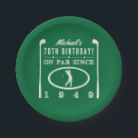 Assiettes En Carton 1949 70e Birthday<br><div class="desc">Cette drôle de serviette de 70ème anniversaire pour les hommes qui aiment le golf dit "à parité depuis 1949" ! Le cadeau parfait au-dessus de la colline de bâton d'anniversaire pour les papas,  frères,  oncles,  patrons ou toute personne qui aime le golf!</div>
