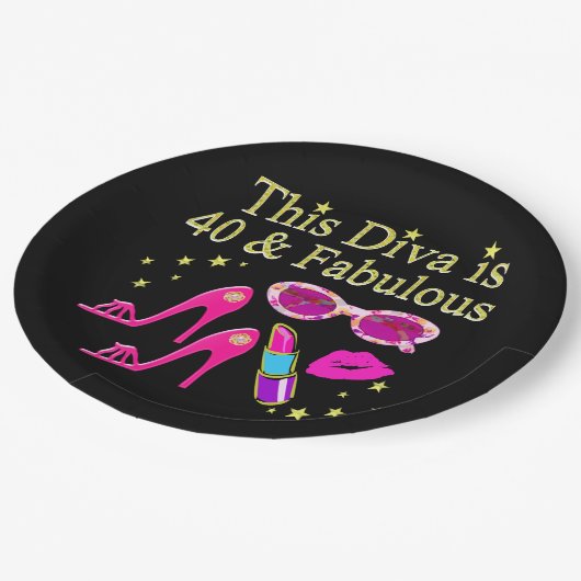 ASSIETTES EN CARTON 40 ANS ET UN DIVA FABULEUX (Angle)