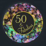 Assiettes En Carton 50 et Fabulous Rainbow 50th Birthday Party<br><div class="desc">Jetez-vous un bain d'anniversaire aussi fabuleux que vous ! Ces serviettes de fête 50 et Fabulous sont parfaites pour célébrer votre journée avec. Mon motif de confetti couleur arc-en-ciel a été créé dans Photoshop en particulier avec des fêtes en tête. Consultez ma boutique complète pour la coordination des fournitures pour...</div>