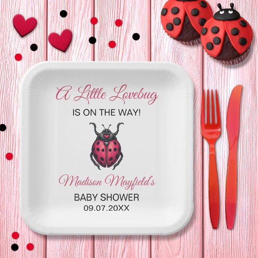 Assiettes En Carton A Little Love Bug Is On The Way Ladybug