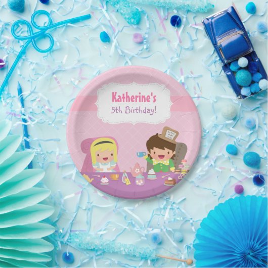 Assiettes En Carton Alice dans des approvisionnements d'anniversaire (Fête)