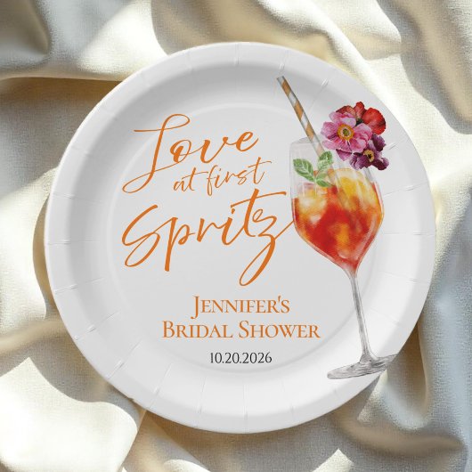 Assiettes En Carton Amour au premier Spritz | Réception de mariage à l