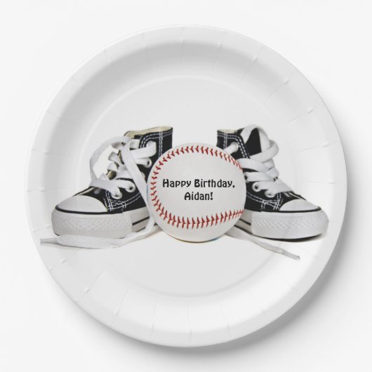 Assiettes En Carton anniversaire baskets noirs et baseball sur blanc (Devant)