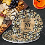 Assiettes En Carton Anniversaire du Poster de animal léopard<br><div class="desc">Design de fausse feuille d'or chic sur un motif empreinte de léopard élégant et N'IMPORTE QUEL ÂGE anniversaire sur ces élégantes plaques en papier. invitations et autres articles dans notre magasin.</div>
