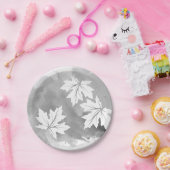 Assiettes En Carton Aquarelle gris moderne et feuilles d'érable (Fête)