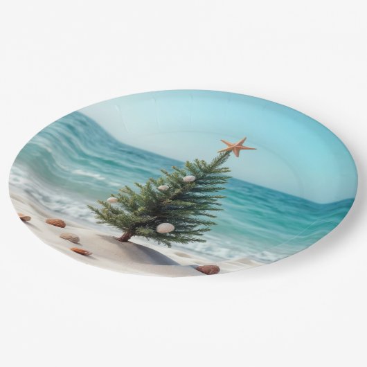Assiettes En Carton Arbre de Noël tropical sur une plage (Angle)