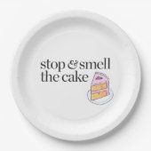 Assiettes En Carton Arrêtez et sentez le gâteau (Devant)