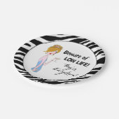 Assiettes En Carton Attention à la Basse Vie ! Ils sont partout ! (Angle)