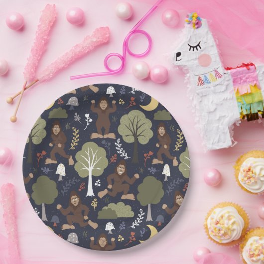 Assiettes En Carton Aventure de minuit de la forêt de Bigfoot (Fête)
