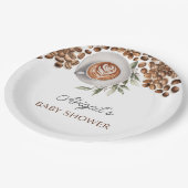 Assiettes En Carton Baby shower café - un bébé est en train de brasser (Angle)