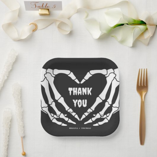 Assiettes En Carton Baby shower gothique d'Halloween (Mariage)