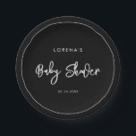 Assiettes En Carton Baby shower noir contemporain<br><div class="desc">Une typographie audacieuse et tendance pour votre papeterie de fête,  simple mais élégante avec un thème noir et blanc. Entièrement personnalisable : vous pouvez modifier les couleurs de la police et de l'arrière - plan si nécessaire.</div>