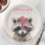 Assiettes En Carton Baby shower sauvage de Mohawk Raccoon<br><div class="desc">Le thème du baby shower de la forêt inspiré Wild one rock n roll met en vedette le raccoon de bébé avec mohawk rose et le coeur sur un oeil.</div>