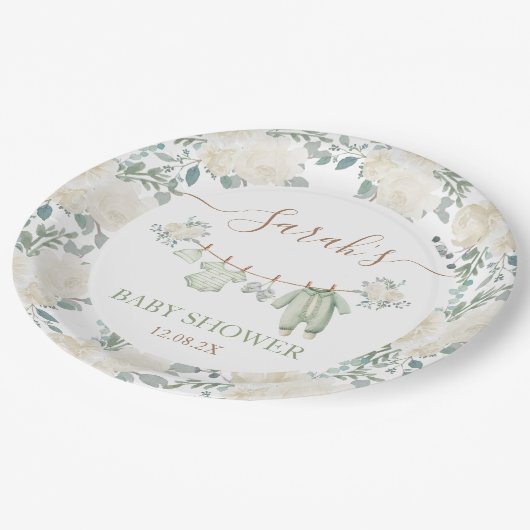 Assiettes En Carton Baby shower Vêtements de bébé vert Sage (Angle)