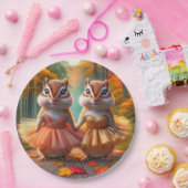 Assiettes En Carton Ballerina Chipmund sur une tige d'arbre d'automne (Fête)