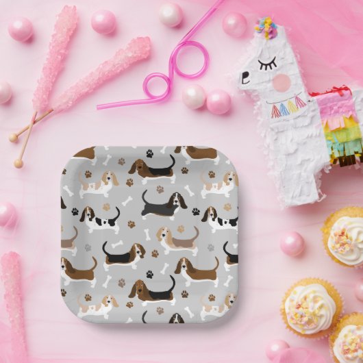 Assiettes En Carton Basset Hound Chig Bones and Paws (Fête)