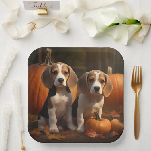 Assiettes En Carton Beagle Puppy Automne Citrouille de plaisir (Mariage)