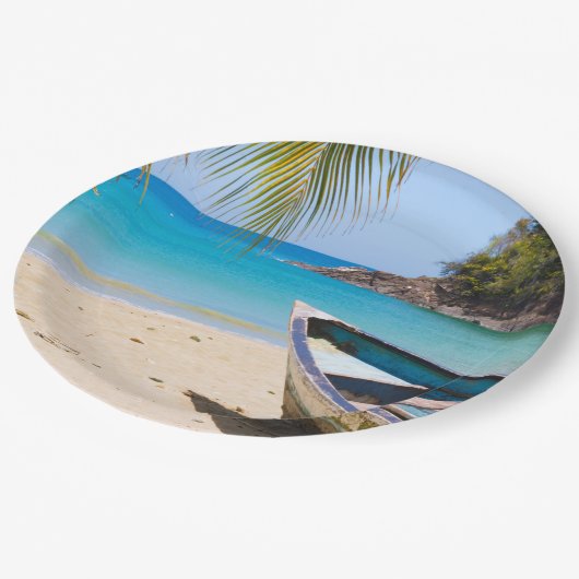 Assiettes En Carton Belle plage tropicale avec bateau à rames (Angle)