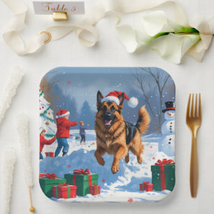 Assiettes En Carton Berger Allemand courant dans la neige avec un chap