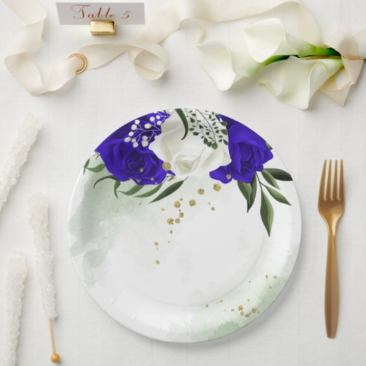 Assiettes En Carton bleu royal et fleurs blanches verdure (Mariage)