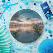 Assiettes En Carton blue sky with red and dark clouds reflected on sea (Fête)