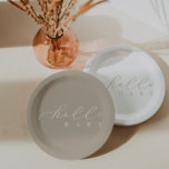 Assiettes En Carton Bonjour Bébé Beige Script minimaliste Baby shower<br><div class="desc">Nous ajoutons toujours de nouveaux designs chaque semaine !</div>