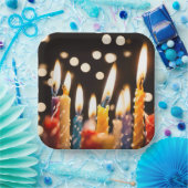 Assiettes En Carton Bougies D'Anniversaire Et Lumières De Bokeh (Fête)