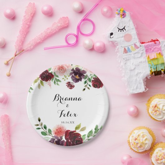 Assiettes En Carton Burgundy Spring Floral Calligraphy Mariage Cake (Fête)