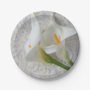 Assiettes En Carton Calla lys sur textures blanches