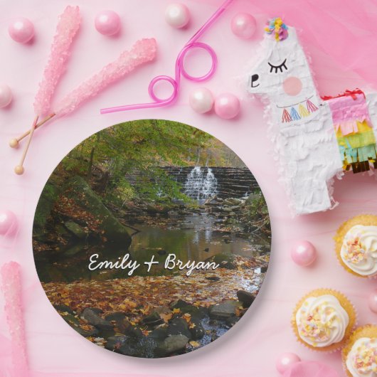 Assiettes En Carton Cascade automnale et Creek Pennsylvania Nature (Fête)