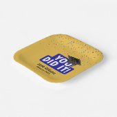 Assiettes En Carton Casquette noire avec Confetti (Angulaire)