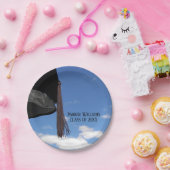 Assiettes En Carton Casquette noire de Graduation dans le ciel (Fête)