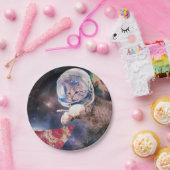 Assiettes En Carton Chat d'astronaute chassant une tranche de pizza (Fête)