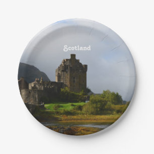 Assiettes En Carton Château d'Eileen Donan en automne tôt