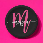 Assiettes En Carton Chaud rose noir moderne Script Girl Monogramme Nom<br><div class="desc">Ajoutez une touche de chic à vos célébrations avec nos Plaques en papier Hot rose moderne Script Girly Monogram Nom ! Présentant un design rose vif, ces assiettes sont personnalisées avec votre nom dans un élégant script moderne pour une touche personnalisée et élégante. Parfaits pour les anniversaires, les fêtes ou...</div>
