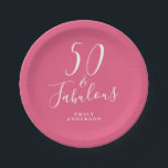 Assiettes En Carton Chic 50 Fabuleux Hot Pink 50e anniversaire<br><div class="desc">Célébrez 50 ans de style avec ce design moderne rose chaud 50e anniversaire, une plaque de papier chic 50e anniversaire que vous pouvez simplement personnaliser pour votre fête du cinquantième anniversaire. Les mots cinquante et fabuleux sont mis en utilisant la calligraphie de script élégante et la typographie moderne. Si vous...</div>