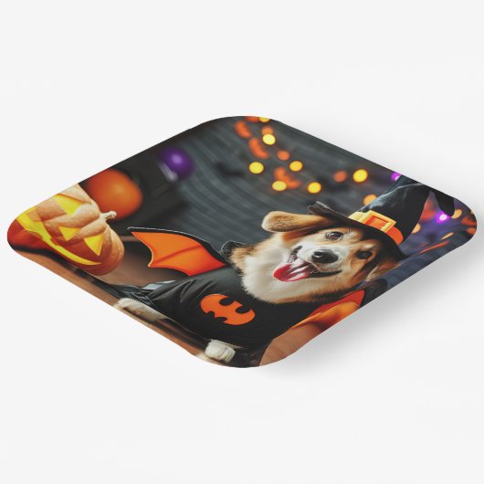 Assiettes En Carton Chien mignon en costume Halloween (Angulaire)