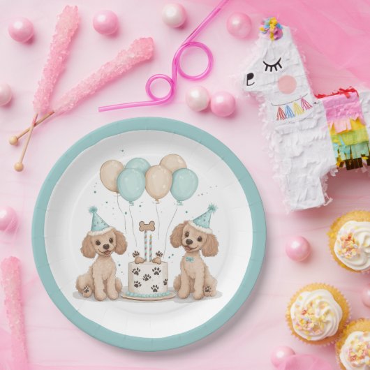 Assiettes En Carton Chiens de caniche normaux d'anniversaire (Fête)